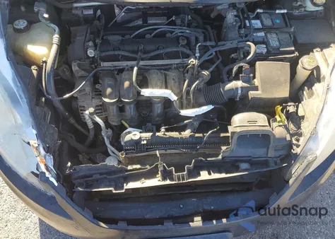 2013 Ford Fiesta Se z USA, uszkodzony, nr VIN 3FADP4BJ4DM182661